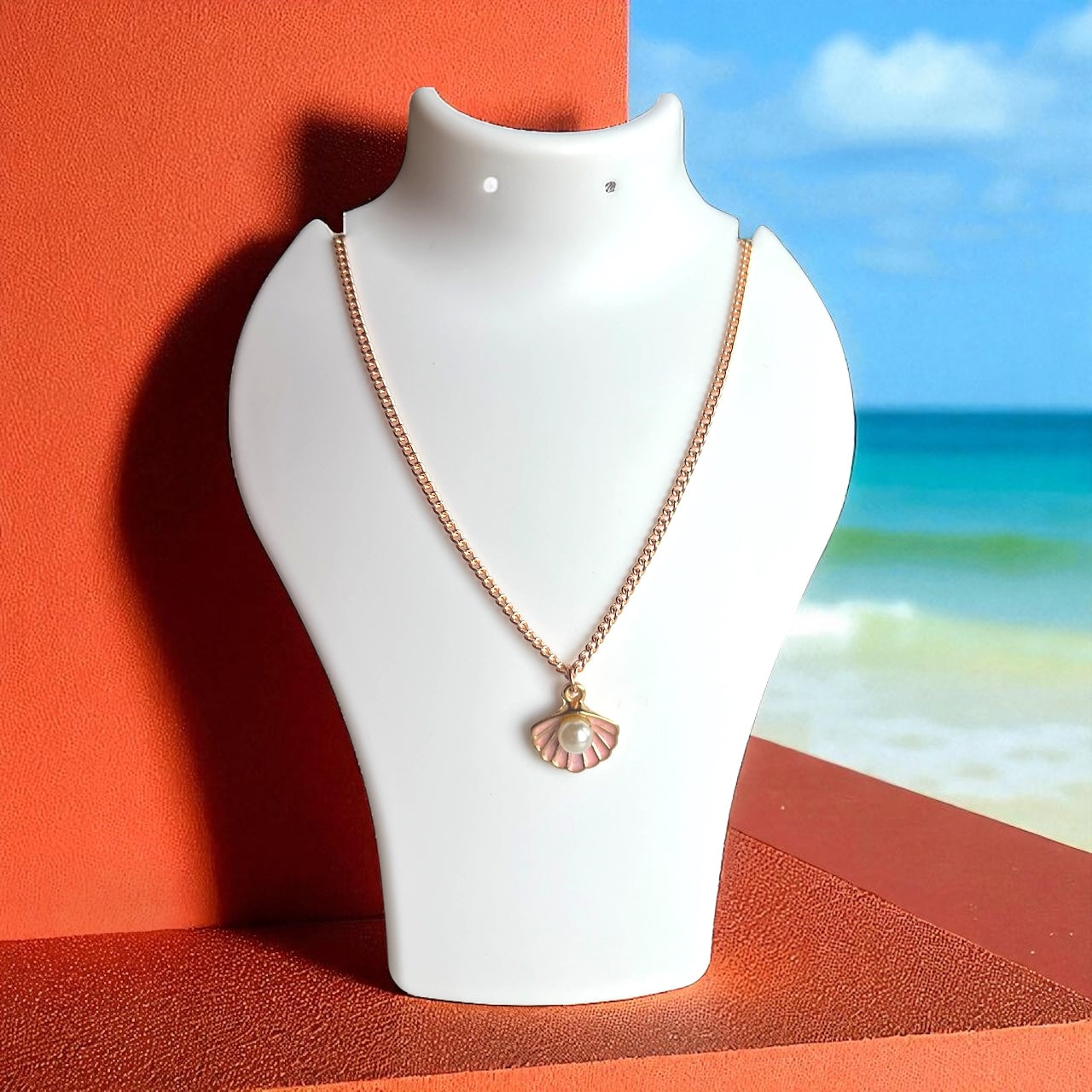 Seashell with pearl charm chain