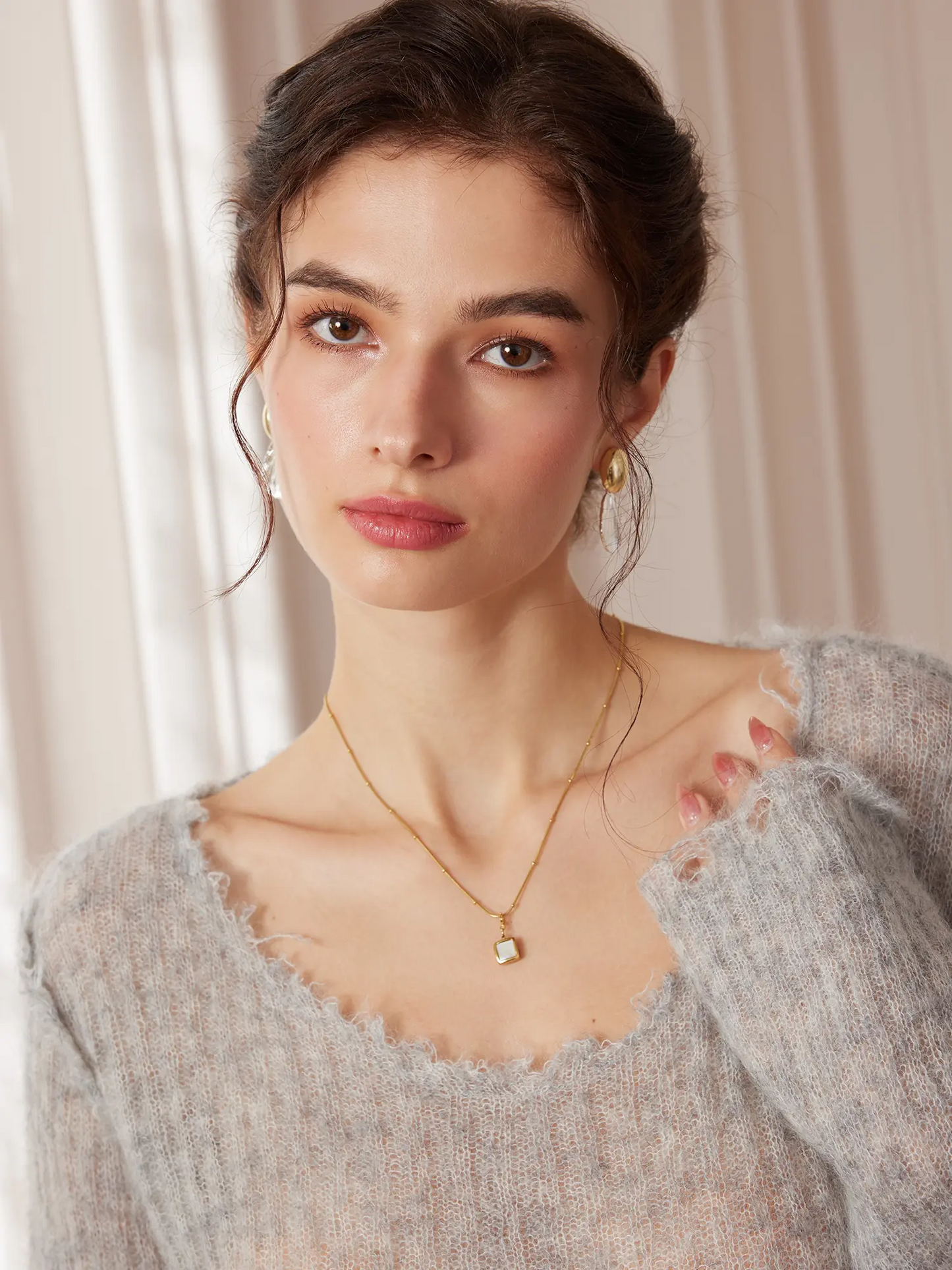 Luna Square Necklace